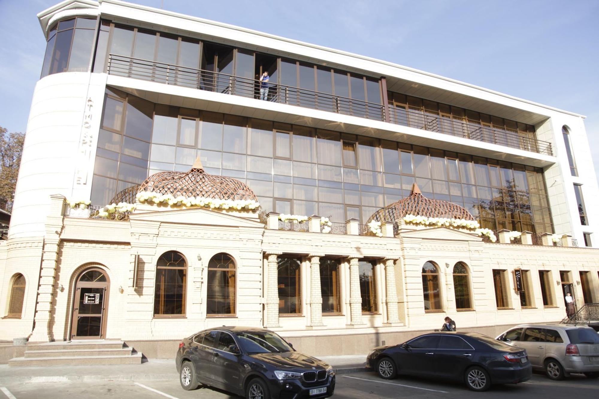 Hotel Atmosphere Полтава Екстериор снимка