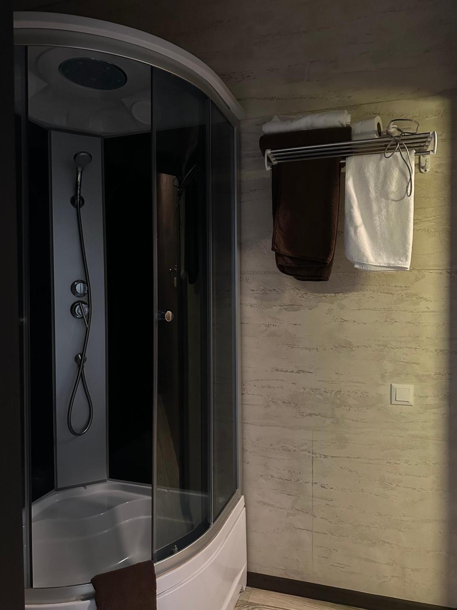 Hotel Atmosphere Полтава Екстериор снимка
