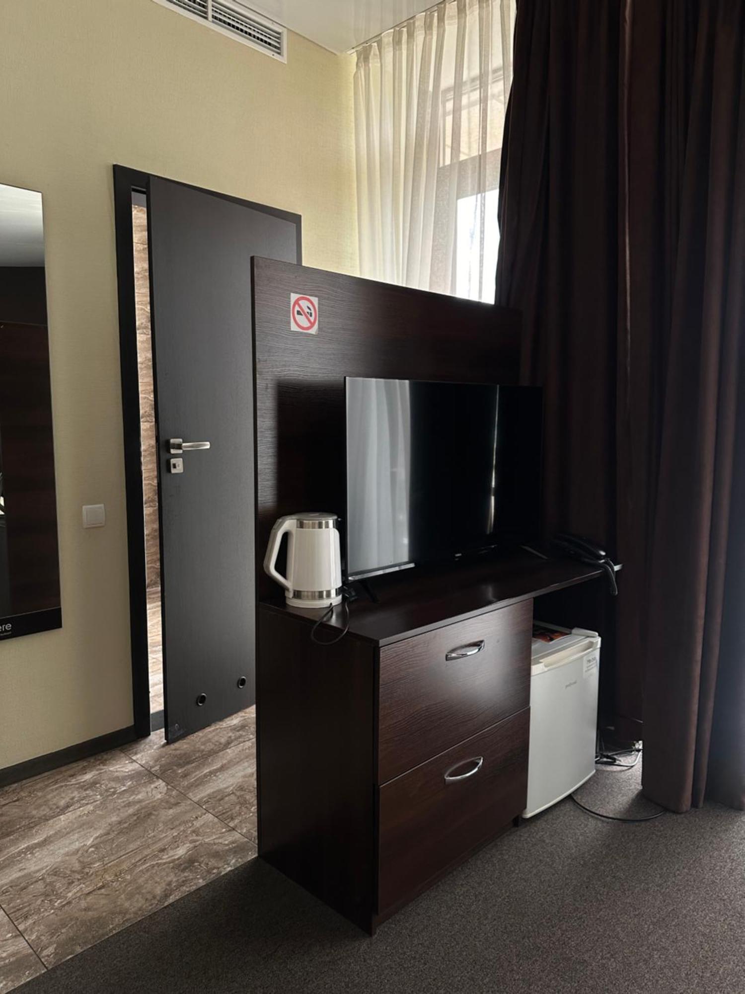 Hotel Atmosphere Полтава Екстериор снимка